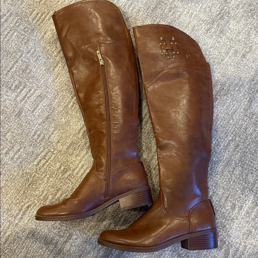 Tommy Hilfiger Womens Brown Knee High Riding Boots Size 8M